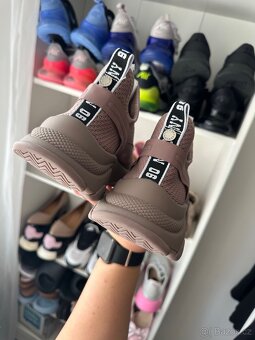 Tenisky Steve Madden - 3