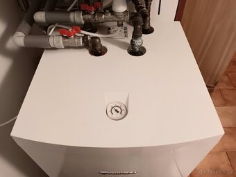 Prodám bojler JUNKERS na ohřev TUV - 3