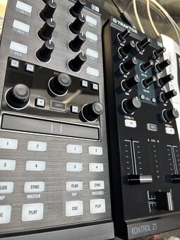 Native Instruments X1 (MK2) + Z1 Kontroler - 3