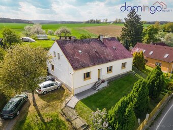 Prodej domu s rozsáhlými pozemky a stavebním potenciálem - 3