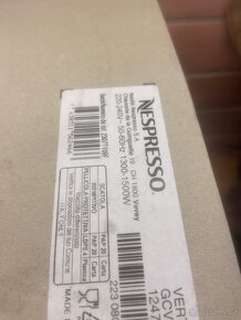 Kávovar nespresso Vertuo POP - makově matně červený - 3