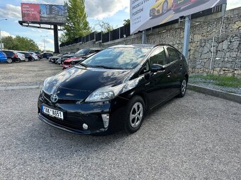 Toyota Prius 1.8 2013 hybrid - 3