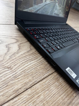Lenovo IdeaPad Gaming 3 - 3