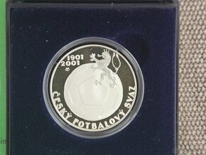 Stříbrná mince 2001 200 Kč Český fotbalový svaz PROOF - 3
