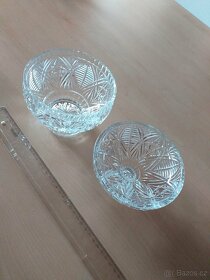Broušená skleněná dóza - 3