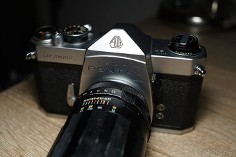 Asahi Pentax Spotmatic SP + Super Takumar 135mm f/3.5 - 3