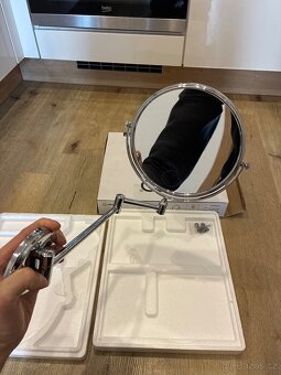 Kosmetické zrcadlo - 3