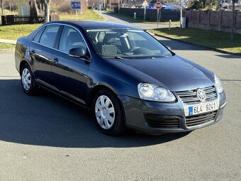 VW Jetta 2.0tdi 100kW •Najeto 261TKM•PůvodČR• - 3