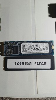 NvME a SATA SSD - 3