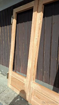 Dvoukřídlé dveře ze dřeva - 3