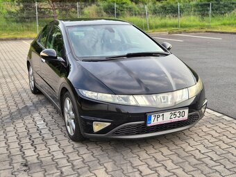Honda Civic 1.8 iVTEC - 3