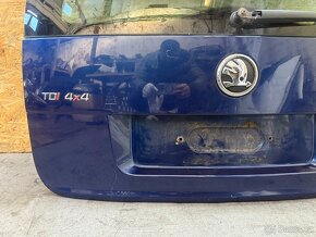 Zadni pate dvere kufr Skoda Yeti 2011 - 3