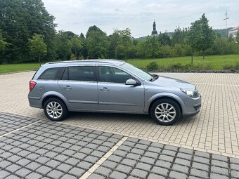 Opel Astra Caravan 1.6 16V dovoz DE - 3