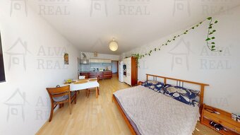 Pronájem bytu 2+kk 58 m² se šatnou a balkónem, v Brně-Med... - 3