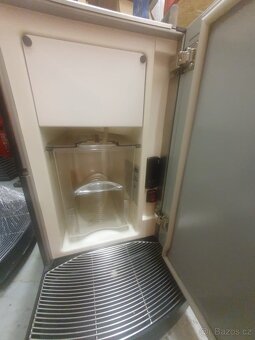 Franke FCS4028 plnoautomatický gastro kávovar, 3-zásobníkový - 3