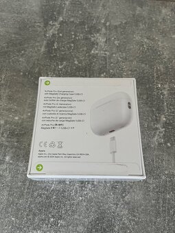 Apple AirPods Pro 2 - 3
