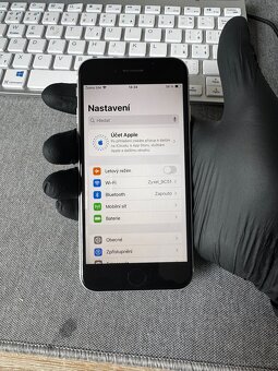 Iphone se 2020 64gb - 3
