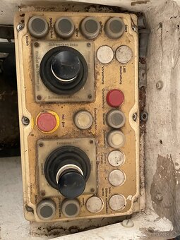 Mercedes Benz Vario 4x4 plošina - 3