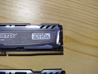 Crucial Ballistix Sport LT DDR4 8GB 2400MHz CL16 BLS8G4D240F - 3