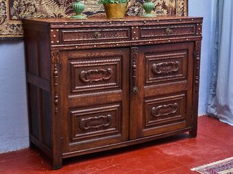 Neorenesanční komoda z masivního dubu cca 1800 - 3