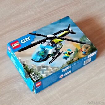 LEGO 60405 Záchranářská helikoptéra - 3