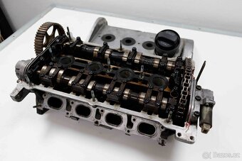 Hlava motoru 1,8 20V bez turba Octavia 1 - 3