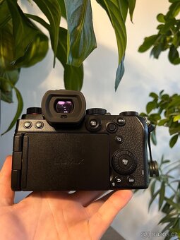 Panasonic Lumix DC-S5 - 3