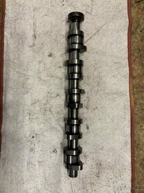 VW T5 2,5 TDI vačka hlavy motoru - 3