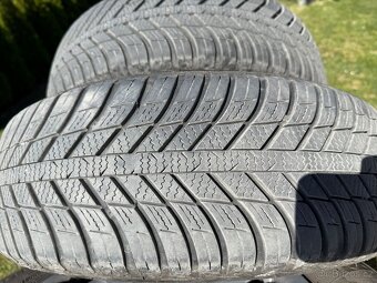 Nexen 195/65 r15 - 3