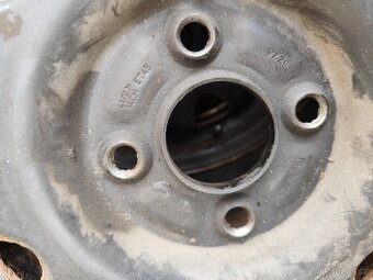 Kola Michelin alpin 155/65 r14 - 3