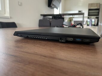 UltraBook Lenovo V110-15AST 15.6" HD-RAM 8GB-SSD-A9-9410 - 3