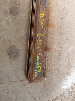 Profil L nerovnoramenný 50x25x3mm 459cm za 180,-Kč - 3