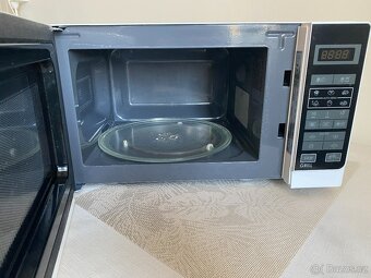 Mikrovlnná trouba s grilem SHARP R 642WW - 3