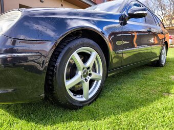Mercedes Benz E 280 CDI - 3
