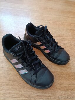 Tenisky Adidas - 3