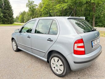 Škoda Fabia najeto 20.000 km, nová z ČR seris. kniha - 3