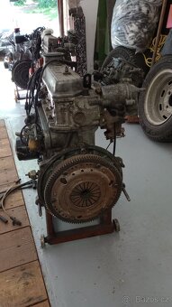 Motor na Škodu 120L - 3