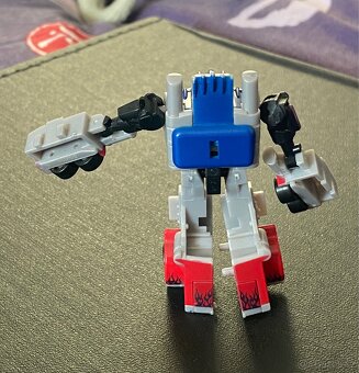 Optimus Prime figurka - TRANSFORMERS Revenge of the Fallen - 3