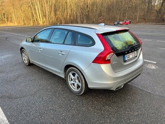Prodám Volvo V60 2.0 D - 3