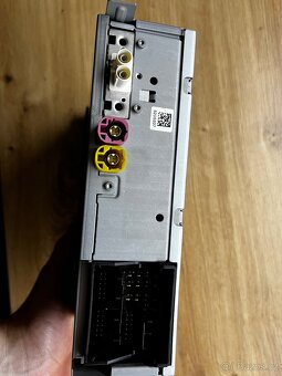 Prodám originální řídicí jednotku VW MIB STD2 ZR – 3Q0 035 8 - 3