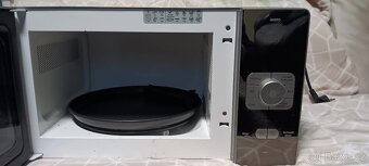 Moderní mikrovlná trouba - 3