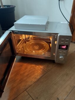 Mikrovlnná trouba se skříňkou - 3