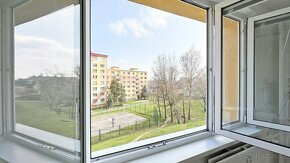 Pronájem bytu po rekonstrukci 1+1, 35 m2, Chomutov, ul. Zahr - 3