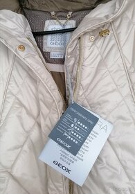 nový zimní kabát Geox, vel. M/L, s visačkou - 3
