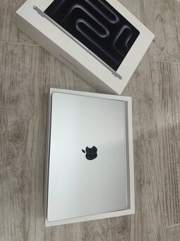 Macbook Pro 14" - M4 Pro/24GB/512GB Pouze rozbalený - 3