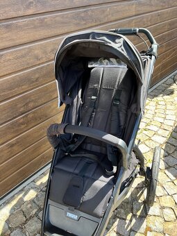 Thule Urban Glide 2 Black 2021 - 3