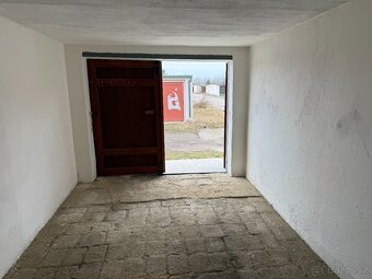 Pronajmu garáž. - 3