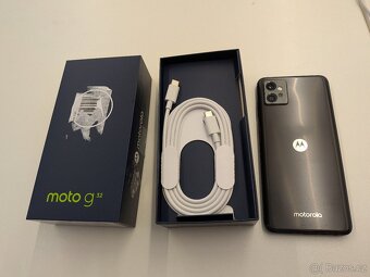 Motorola Moto G32 ještě v záruce, super stav. 1900 Kč - 3