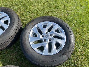 Alu kola Honda cr-v 225 65 17 zimni vzorek 7mm - 3