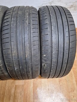 Letní pneu 225/45/18 2xDunlop, 2xMichelin - 3